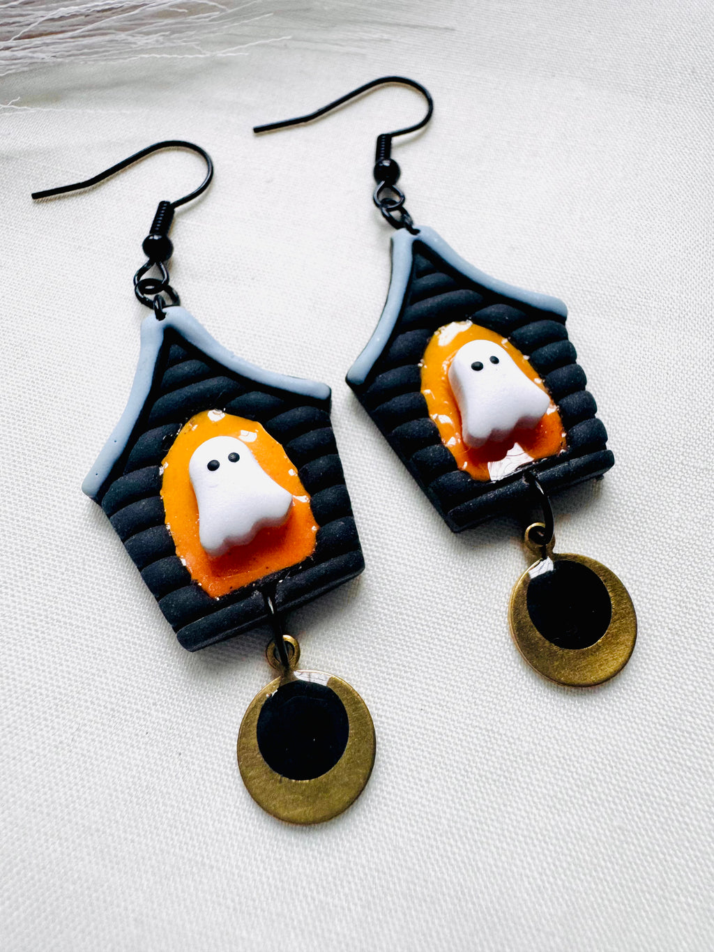 Halloween Haunted House Ghosties